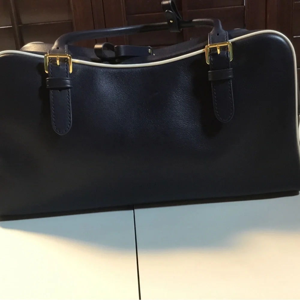 Ralph Lauren Designer handbag “Marcy” Navy/White Like new condition